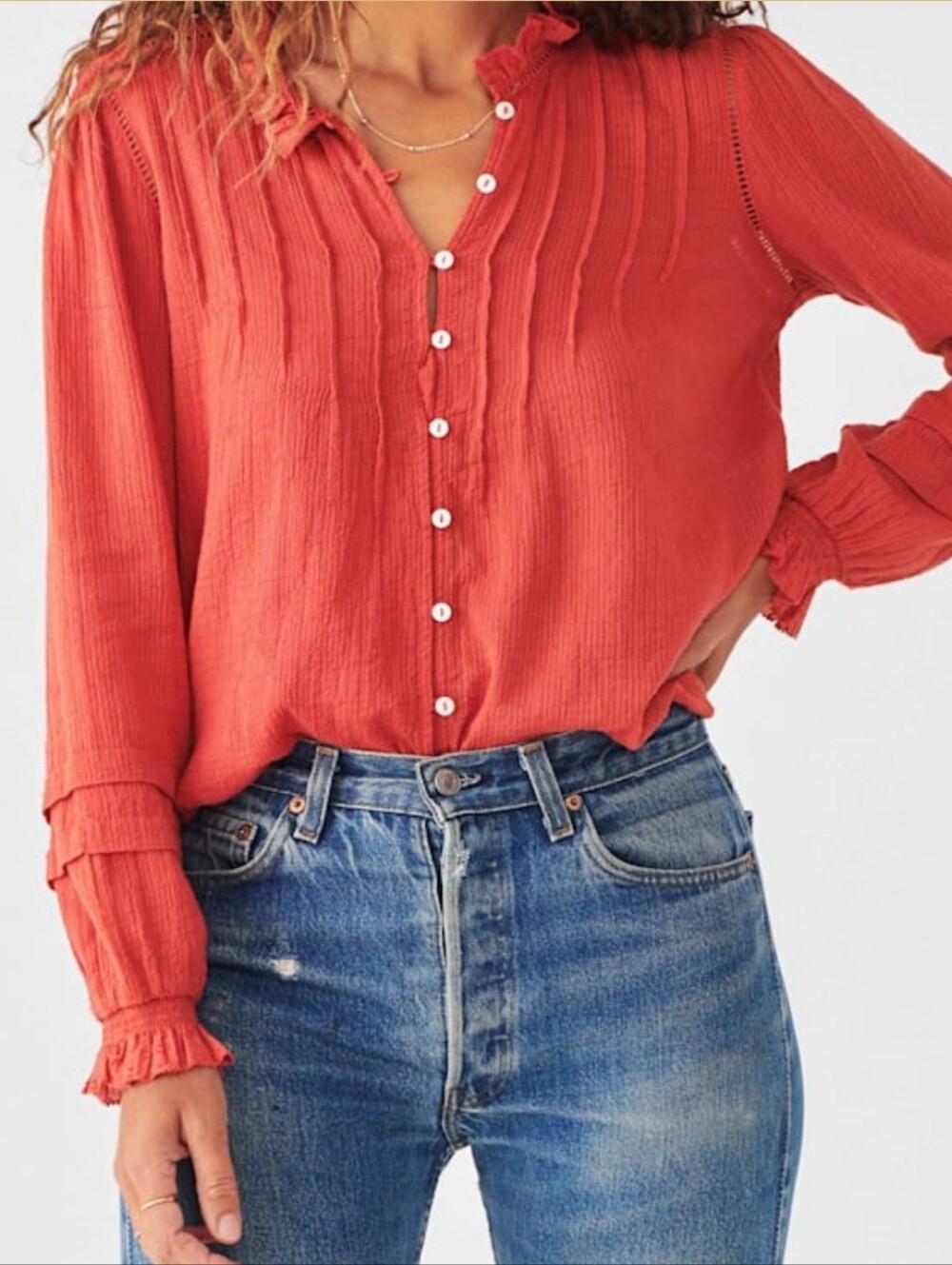Faherty Willa Button Front Blouse Size XS Carmine Ruffle Collar Swiss Dots